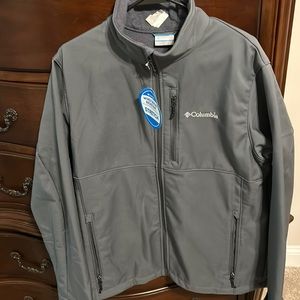 MENS COLUMBIA JACKET NWT